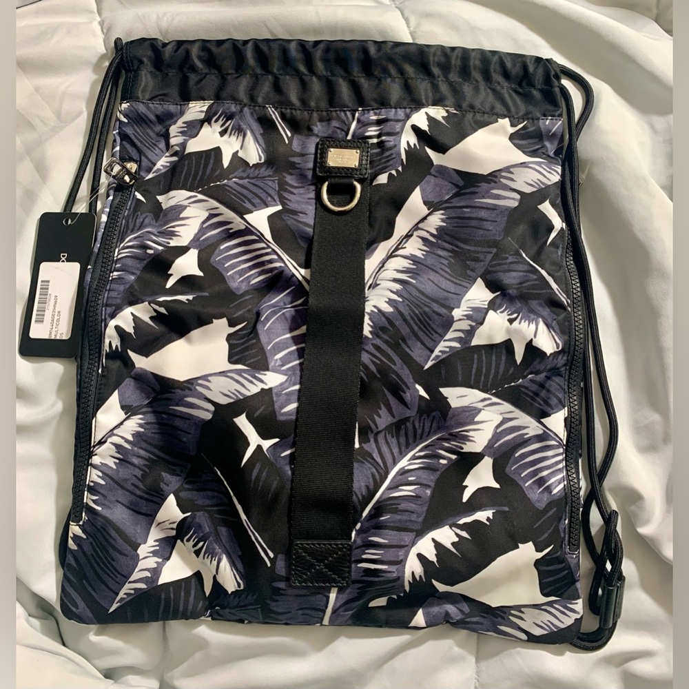 Dolce & Gabbana Leaf Print Drawstring Bag